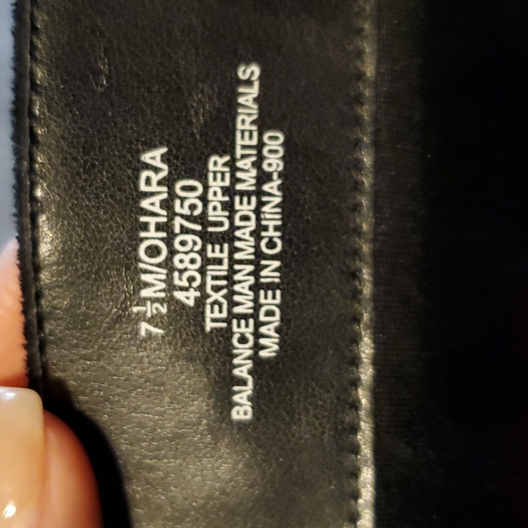 NWOB Black suede heeled boot with ruffle - Picture 5 of 7